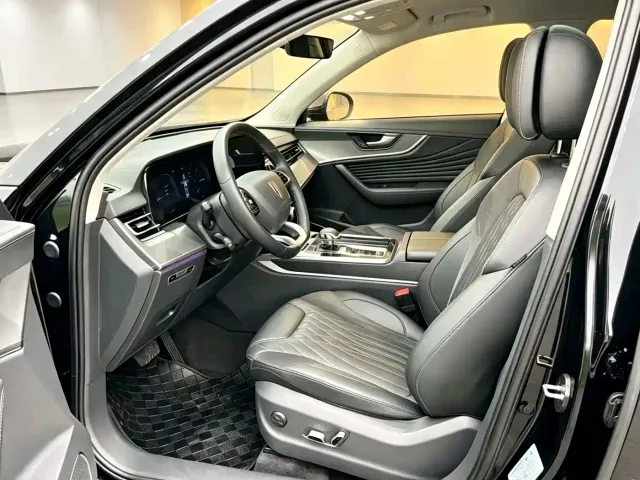 Hongqi HS5 — Фото автомобиля 5