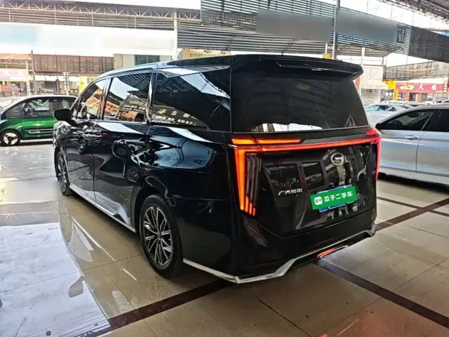 GAC Trumpchi M8 — Фото автомобиля 4