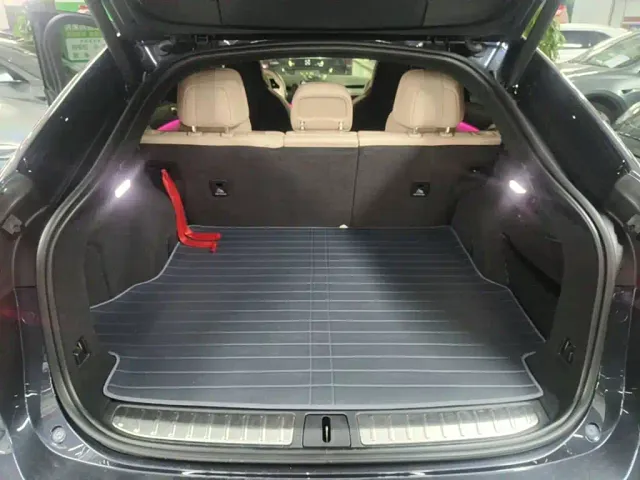 Nio EC7 — Фото автомобиля 5