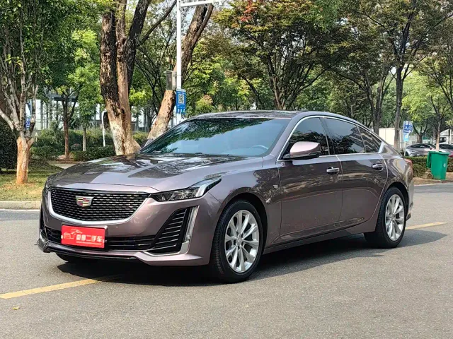 Фотография автомобиля — Cadillac CT5