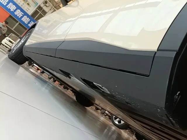 GAC Aion UT — Фото автомобиля 21