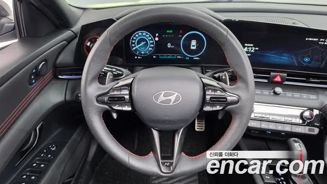 Hyundai Avante CN7 — Фото автомобиля 12