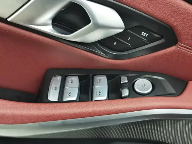 BMW 3 Series — Фото автомобиля 9
