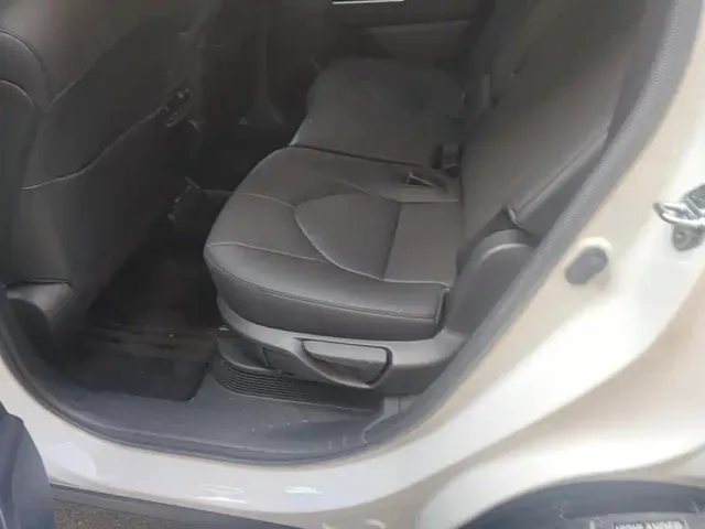 Toyota Highlander — Фото автомобиля 11