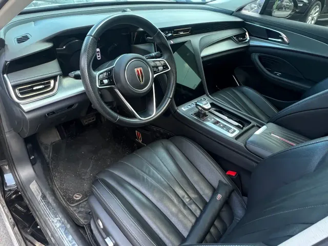 Hongqi H5 — Фото автомобиля 14