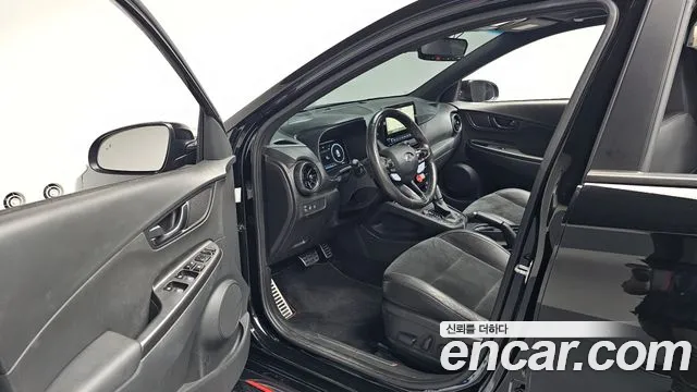 Hyundai Kona Kona (New) — Фото автомобиля 15
