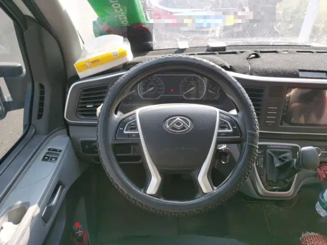 Maxus Xintu V80 — Фото автомобиля 6