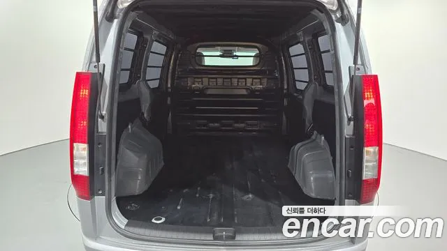 Hyundai Staria — Фото автомобиля 18
