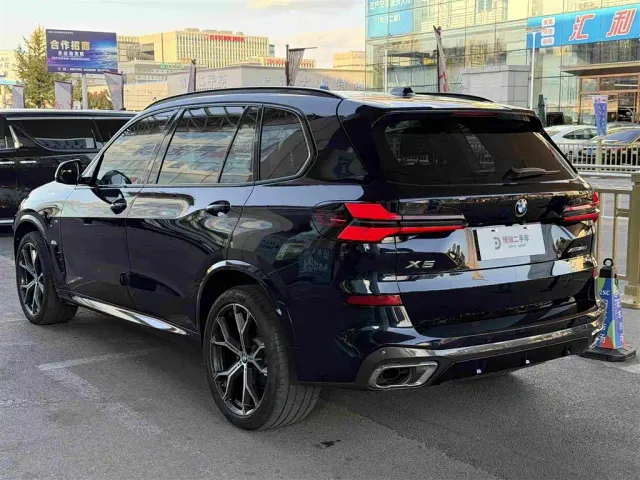 BMW X5 — Фото автомобиля 14
