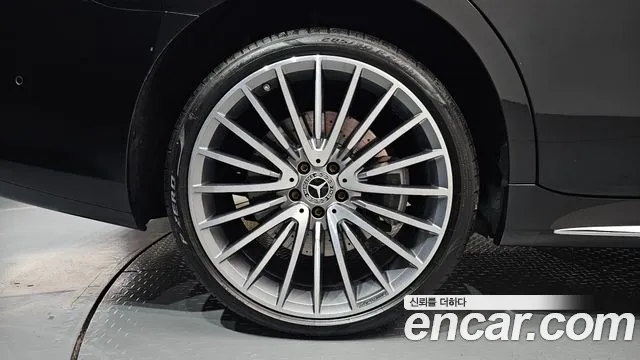 Mercedes-Benz S-Class W223 — Фото автомобиля 4