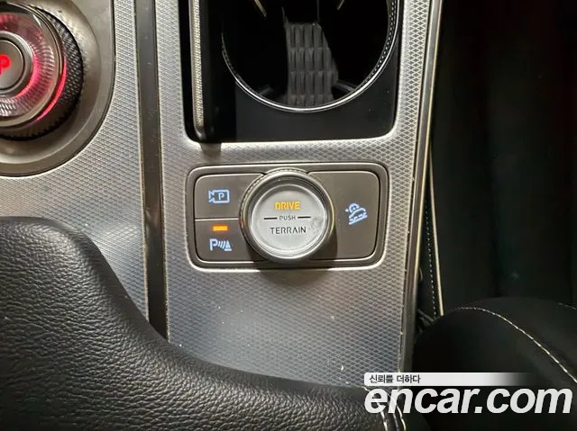 Genesis GV80 2.5T Бензин AWD — Фото автомобиля 13