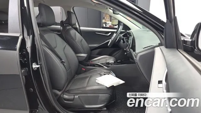 Kia Niro All Niro EV Air — Фото автомобиля 11