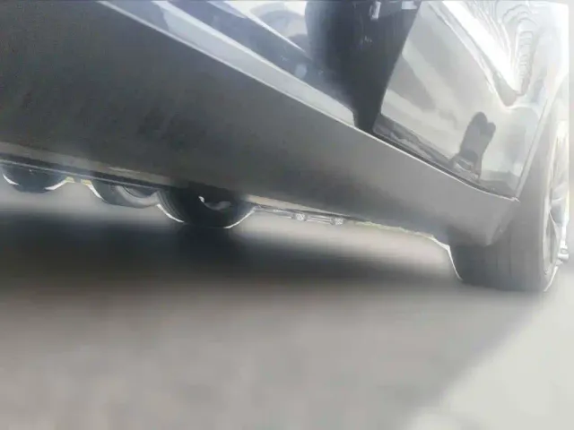 Tesla Model Y — Фото автомобиля 7