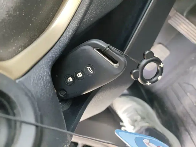 Baojun KiWi EV — Фото автомобиля 8