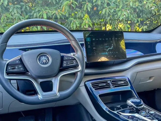 BYD Qin PLUS — Фото автомобиля 16