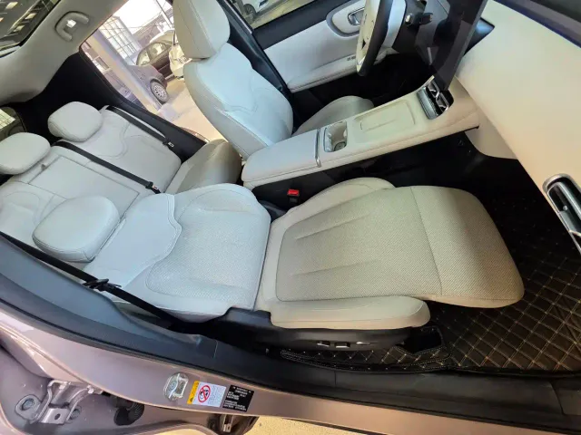 Changan Qiyuan Q05 — Фото автомобиля 12