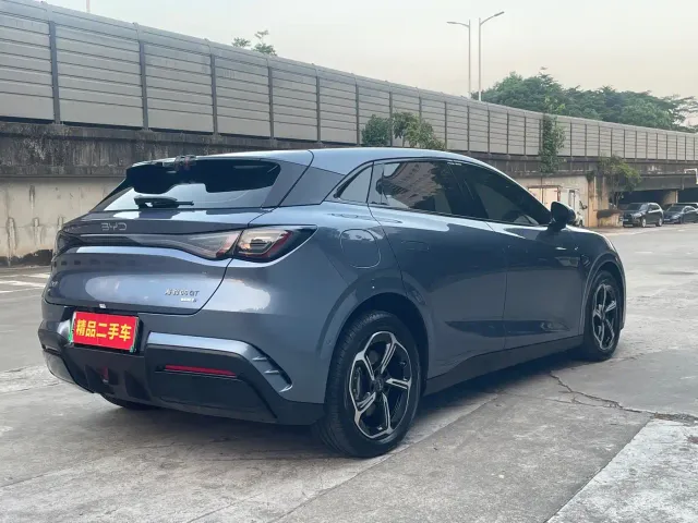 BYD Seal 06 GT — Фото автомобиля 5