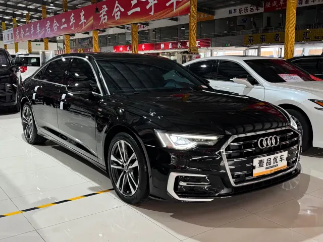 Audi A6L — Фото автомобиля 3