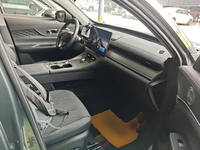 Chery Tiggo 8 PLUS — Фото автомобиля 24