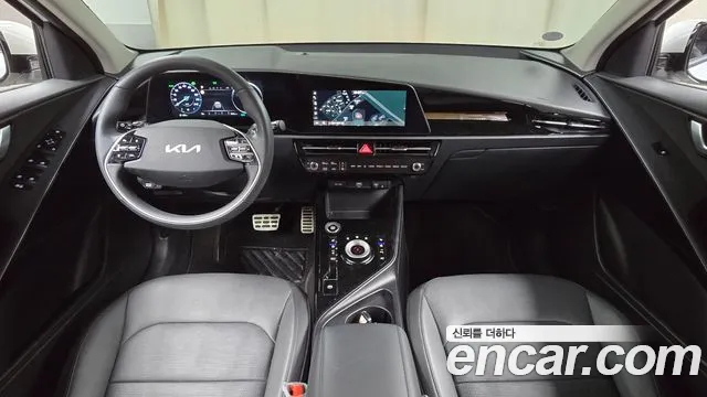 Kia Niro The All New Niro Signature — Фото автомобиля 7