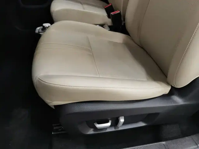 Baojun Yep — Фото автомобиля 20