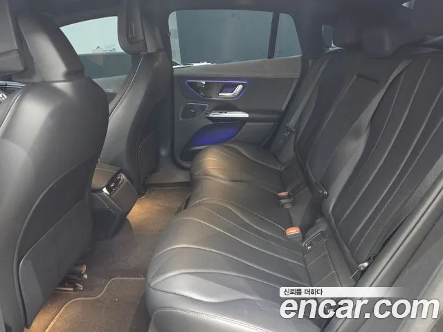 Mercedes-Benz EQE V295 — Фото автомобиля 12