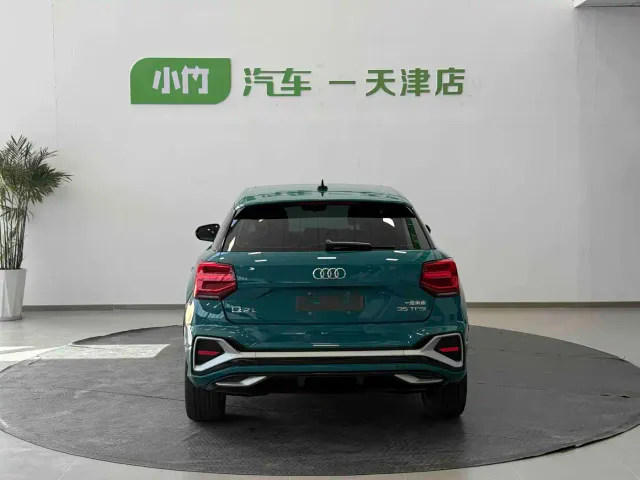 Audi Q2L — Фото автомобиля 5