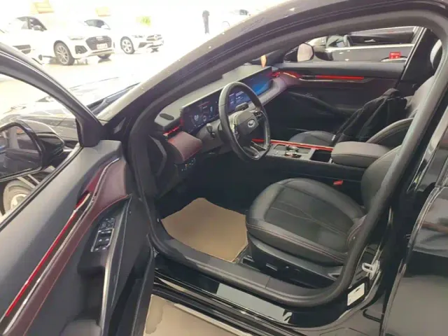 Ford Mondeo — Фото автомобиля 15