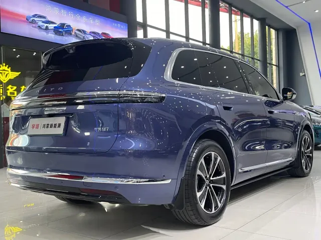 Aito M7 — Фото автомобиля 4