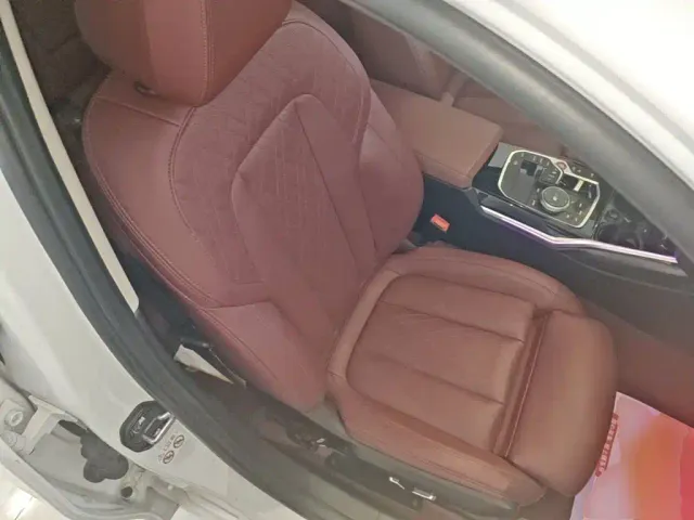 BMW 3 Series — Фото автомобиля 24