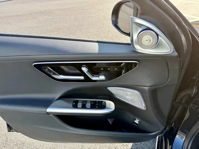 Mercedes-Benz C-Class — Фото автомобиля 13