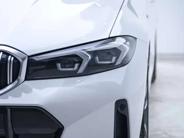 BMW 3 Series — Фото автомобиля 8