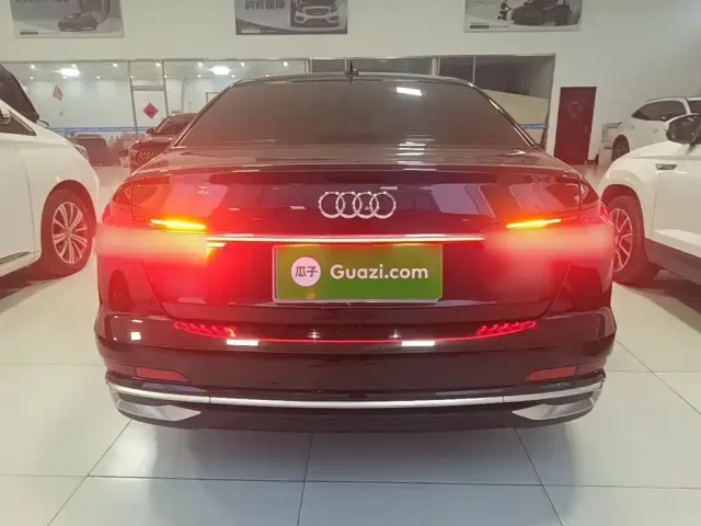 Audi A6L — Фото автомобиля 5