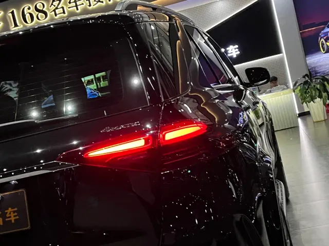 Mercedes-Benz GLE-Class — Фото автомобиля 9