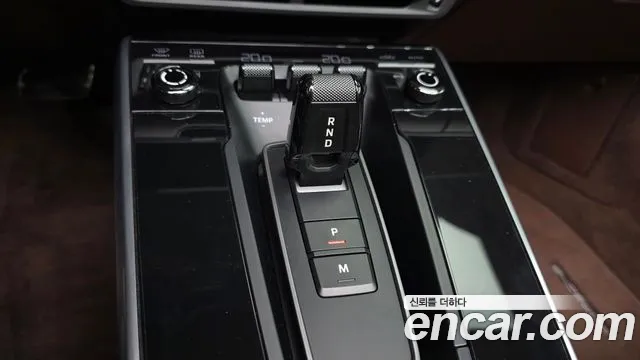 Porsche 911 Turbo S Кабриолет — Фото автомобиля 9