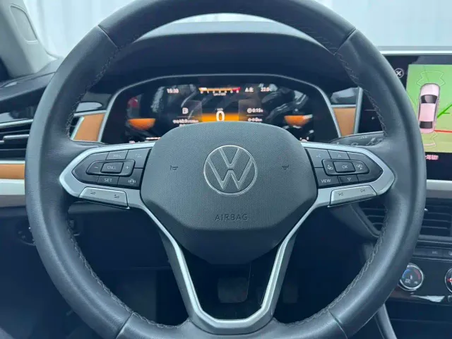 Volkswagen Bora — Фото автомобиля 12