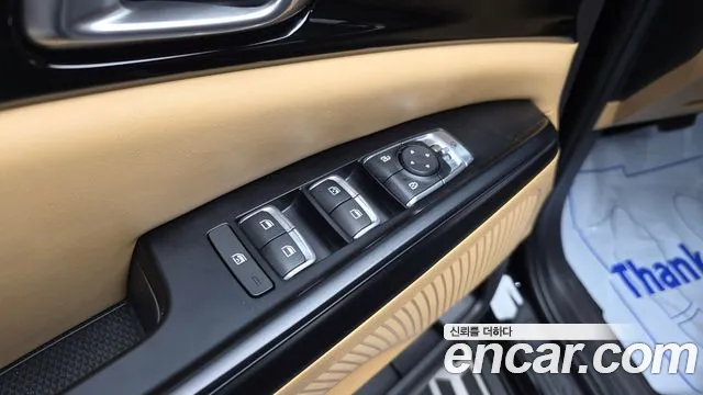 Kia Canival — Фото автомобиля 27