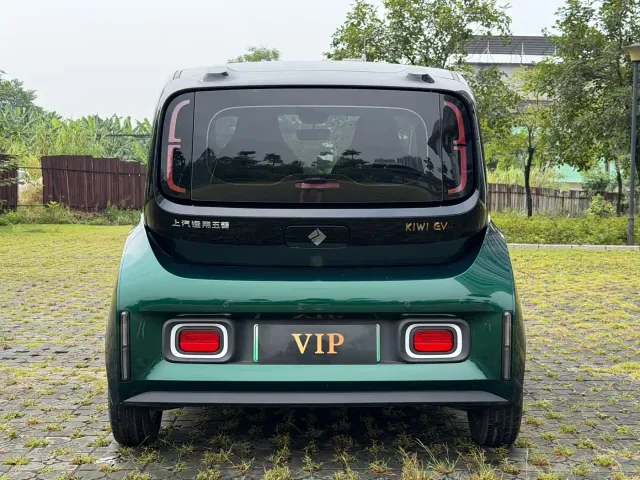 Baojun KiWi EV — Фото автомобиля 5