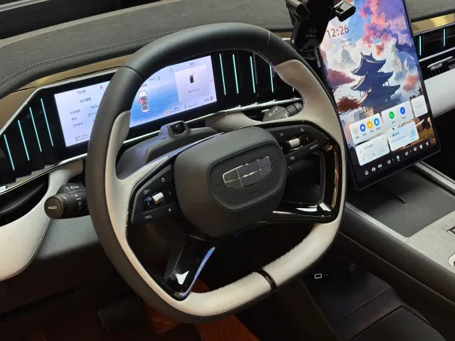 Geely Boyue L — Фото автомобиля 17