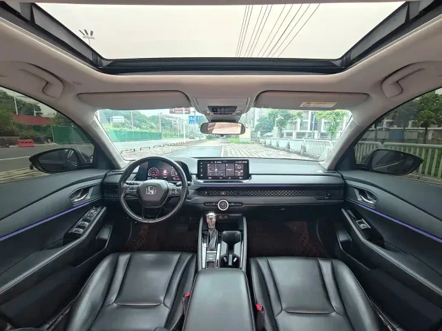 Honda Accord — Фото автомобиля 13