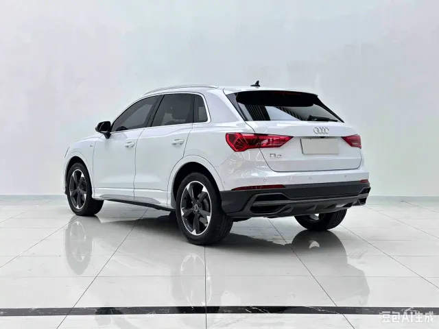 Audi Q3 — Фото автомобиля 5