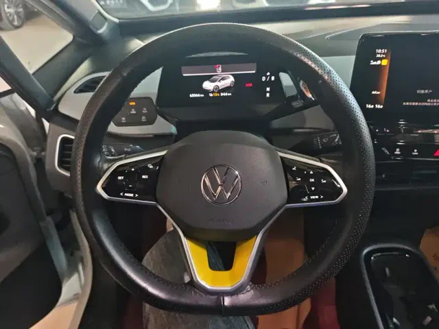 Volkswagen ID.3 — Фото автомобиля 15