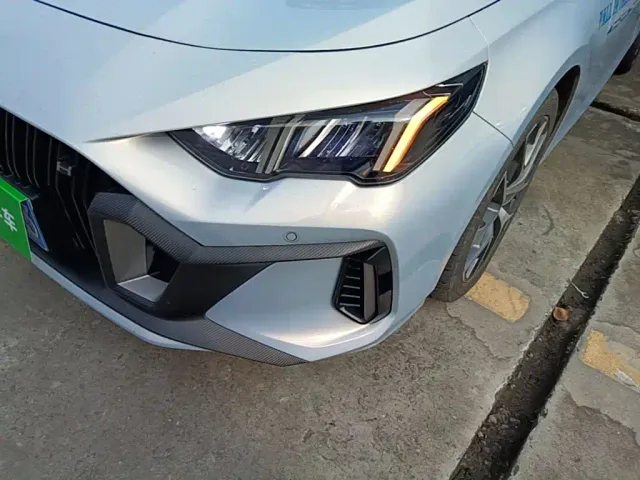 GAC Trumpchi Emkoo — Фото автомобиля 23