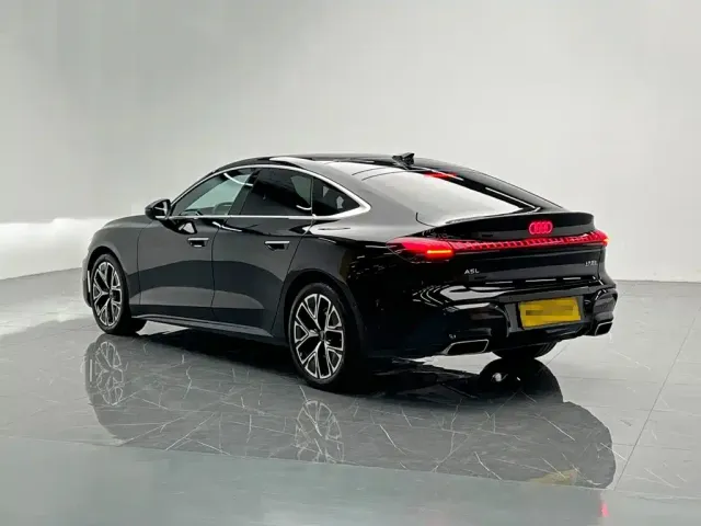 Audi Audi A5L Sportback 2025 Model 2.0T Luxury — Фото автомобиля 4