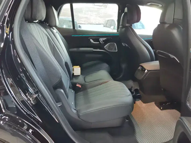 Mercedes-Benz EQS SUV — Фото автомобиля 11