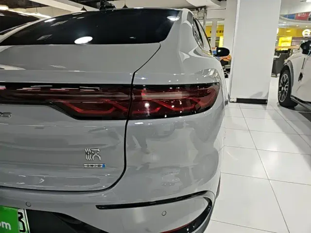 BYD Han — Фото автомобиля 7