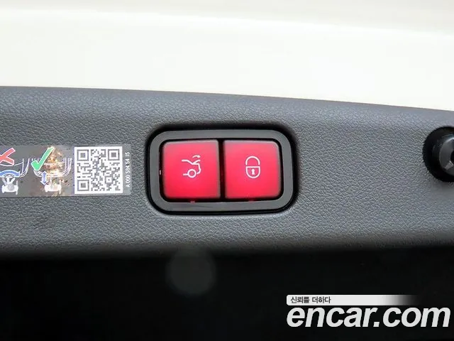 Mercedes-Benz E-Class W214 — Фото автомобиля 16
