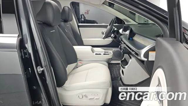 Hyundai Ioniq9 — Фото автомобиля 21