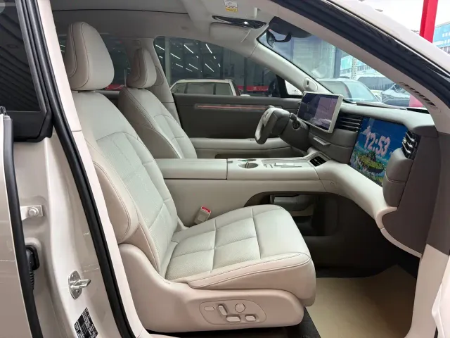 IM Motors LS6 — Фото автомобиля 9