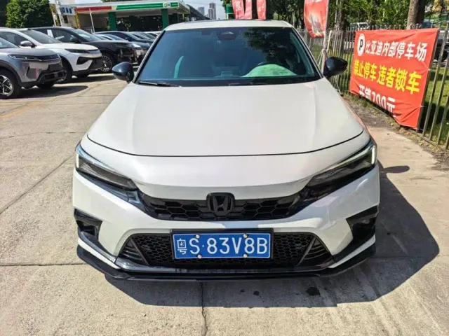 Honda Civic — Фото автомобиля 2